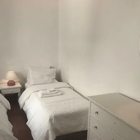 Casa Aldeamento Prainha T4 *
