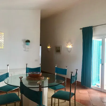 Casa Aldeamento Prainha T4 Vakantiehuis *